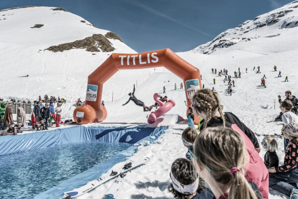 Jochpass Winter Events Waterslide Contest 01